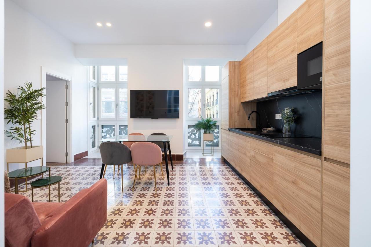 Luxury Gran Via Apartments غرناطة المظهر الخارجي الصورة
