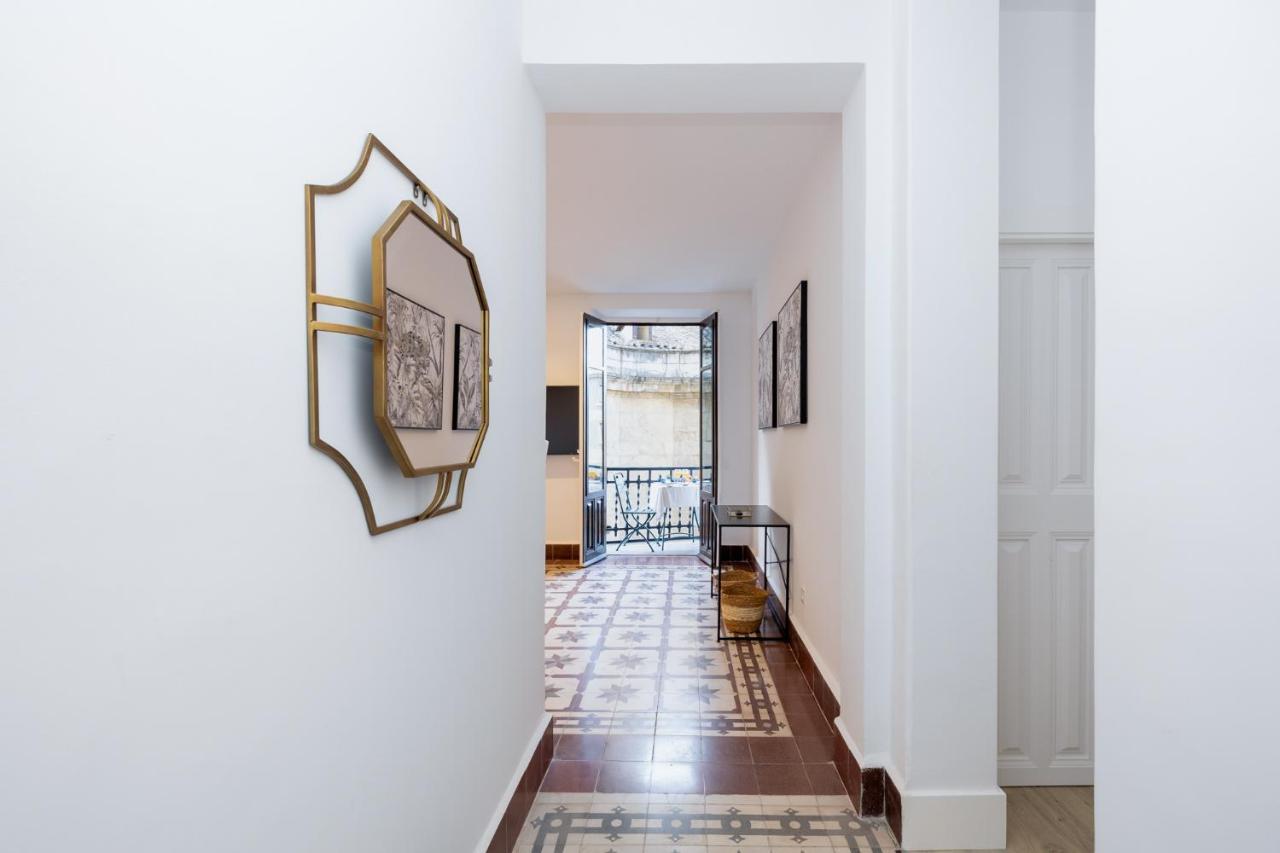 Luxury Gran Via Apartments غرناطة المظهر الخارجي الصورة